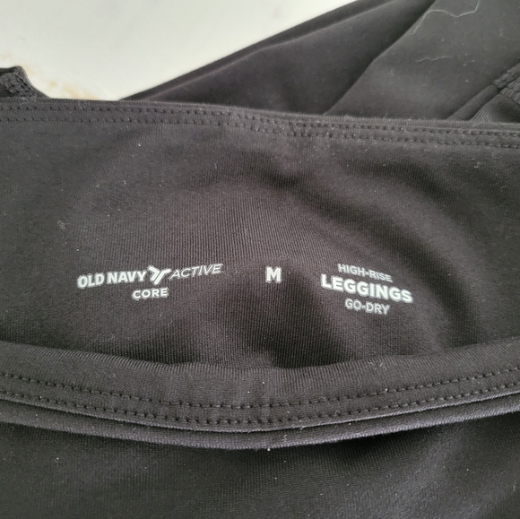 NWT Old Navy Active Core Go Dry, high waist Leggings, black, M - Picture 4 of 4